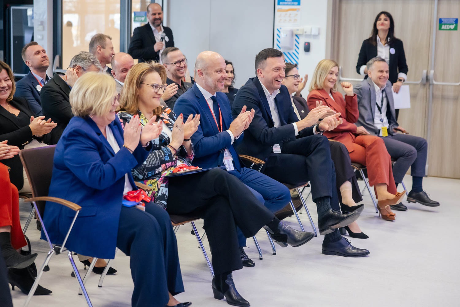 zdjęcie z uroczystego otwarcia 2 edycji programu DreamUp w kampusie firmy Pratt&Whitney w Rzeszowie, fot. Tadeusz Poźniak